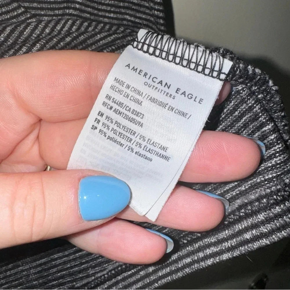 Women’s American Eagle Soft and Sexy Plush V-Neck Striped Short Sleeve Tee SizeS - Picture 8 of 14